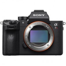 Фотоаппарат Sony Alpha 7R Mark 3 body black (ILCE7RM3B.CEC)