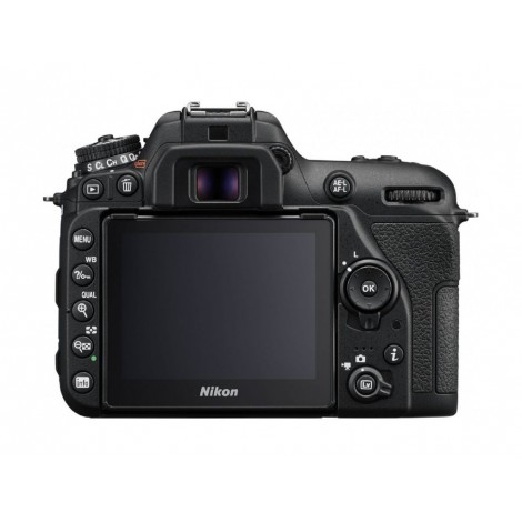 Фотоаппарат Nikon D7500 + 18-140VR
