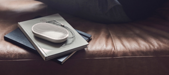 Bang & Olufsen BeoPlay P2 Sand Stone