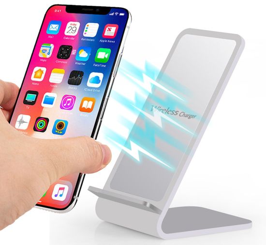 STAND Fast Charger White