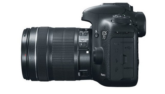 Фотоаппарат Canon EOS 7D Mark II kit (EF-S 18-135mm)