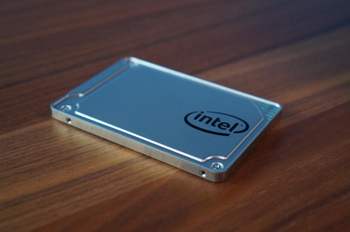 Intel 545s 256 GB (SSDSC2KW256G8X1)
